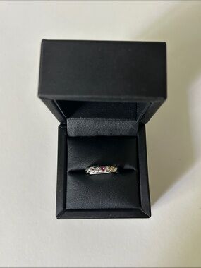 Alloy Costume Silver Multi-Gem Band Ring - Size 7